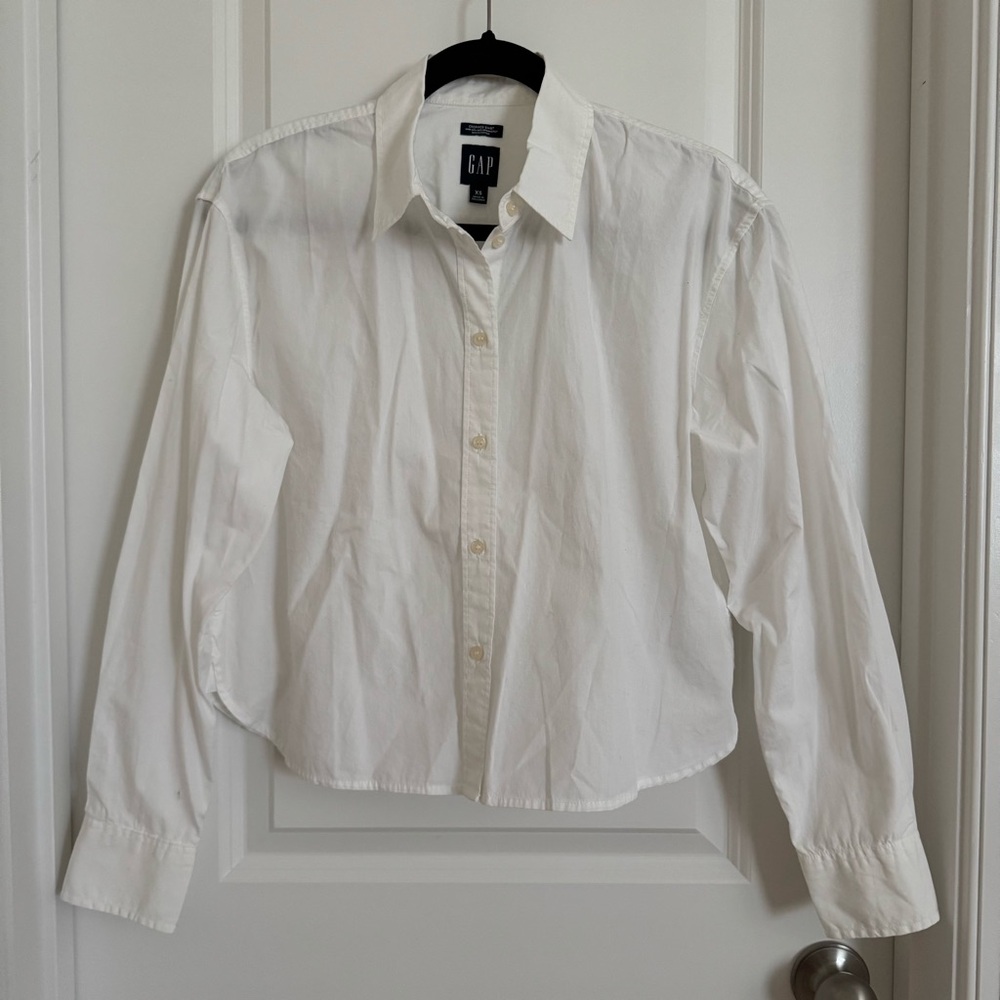NWT GAP Organic Cotton White Cropped Buttoned Shirt, XS